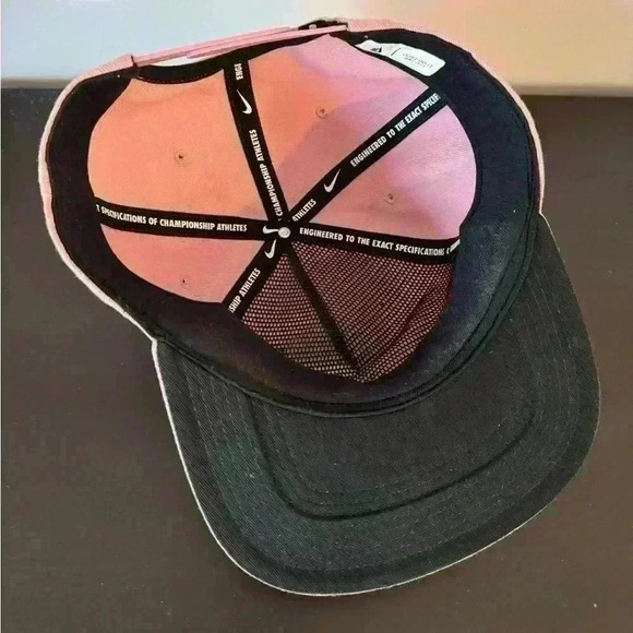 Rare NikeLab Essentials Acronym Snapback Cap - Pink & Black, Adjustable Pro Fit - Picture 4 of 6